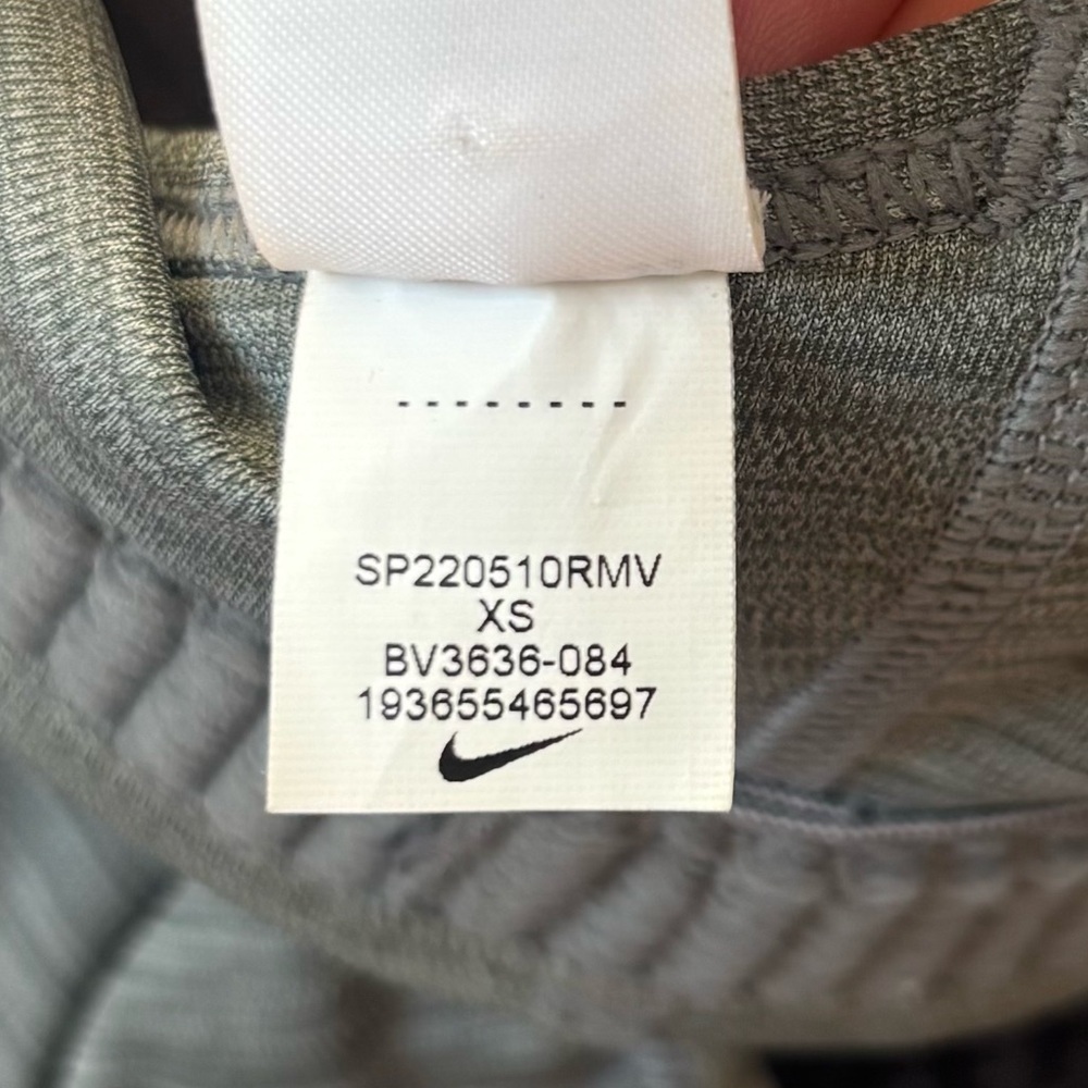 Nike Dri-Fit Swoosh Women’s Size XS Medium Support 1-Piece Pad Sports Bra BV3636 - Picture 5 of 5